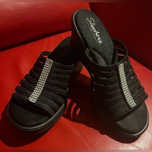 Skechers Cali Hot Shot Rumbler Rhinestone Women BlackSandals wedge size 7.5
